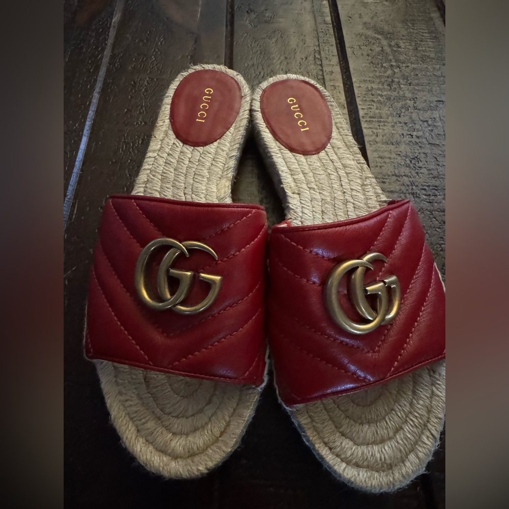 Gucci Red Leather Espadrille Sandals